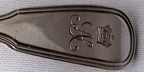 Sifter's crest and initials (Augusta Sophia